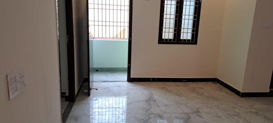 3 BHK Flat in Selaiyur, Chennai