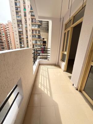 3 BHK Flat in Crossing Republik, Ghaziabad
