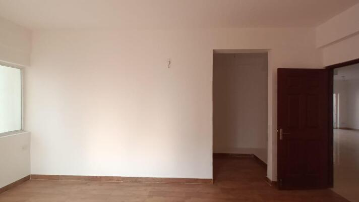 3 BHK Flat in Sector Chi 5, Greater Noida