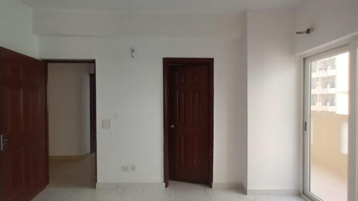 3 BHK Flat in Sector Chi 5, Greater Noida