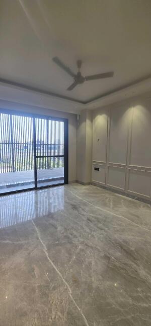 4 BHK Independent Builder Floor in Block-A, DLF City Phase 1, Gurgaon
