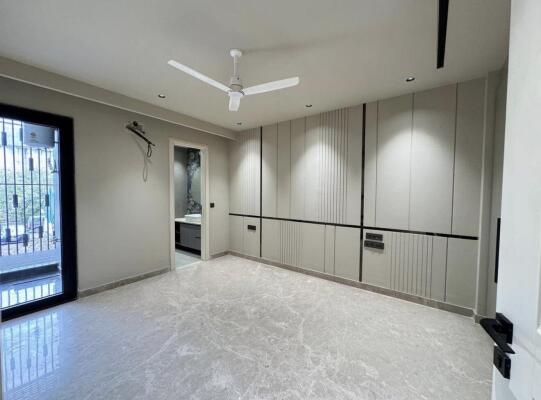 4 BHK Independent Builder Floor in Sector 45, Gurgaon
