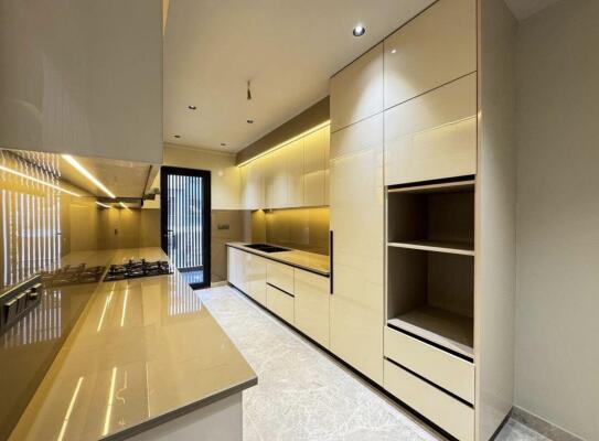 4 BHK Independent Builder Floor in Sector 45, Gurgaon