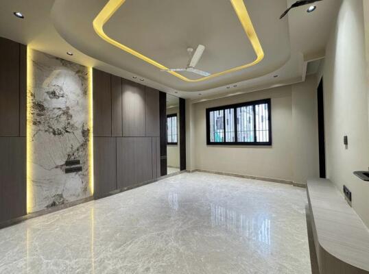 4 BHK Independent Builder Floor in Sector 45, Gurgaon