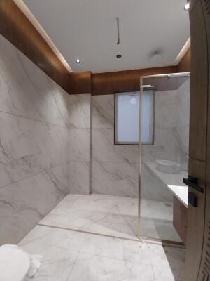 4 BHK Independent Builder Floor in Punjabi Bagh, Delhi
