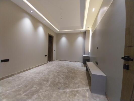 4 BHK Independent Builder Floor in Punjabi Bagh, Delhi