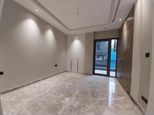 4 BHK Independent Builder Floor in Punjabi Bagh, Delhi