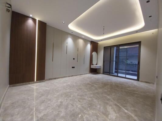 4 BHK Independent Builder Floor in Punjabi Bagh, Delhi