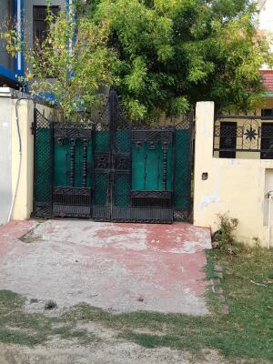 Residential land / Plot in Delta 2, Greater Noida