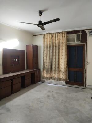 3 BHK Independent Builder Floor in East of Kailash, Delhi