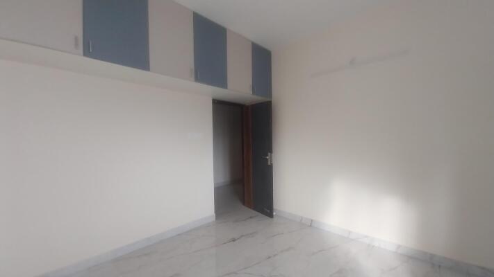 3 BHK Flat in Selaiyur, Chennai
