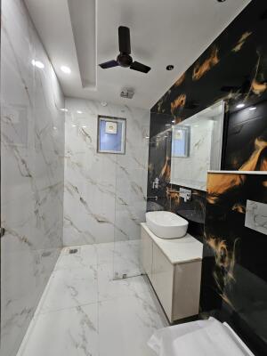 4 BHK Independent Builder Floor in Greenfield Colony, Faridabad