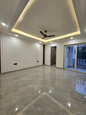 4 BHK Independent Builder Floor in Greenfield Colony, Faridabad