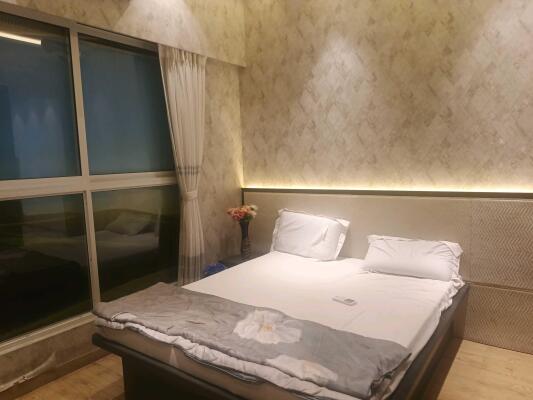 1 BHK Flat in Kavesar, Thane West