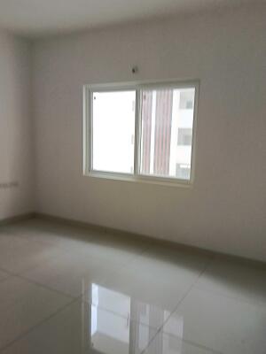 2 BHK Flat in Puppalaguda, Hyderabad