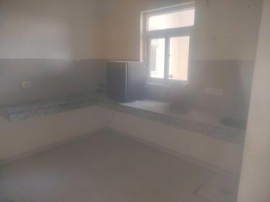 2 BHK Flat in Sector-4 Sohna, Gurgaon