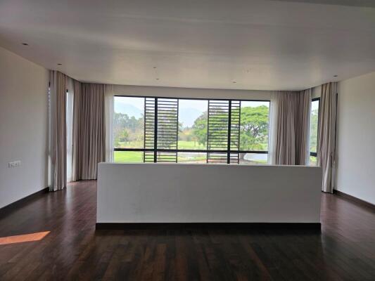 4 Bedroom House in Nandi Hills, Chikkaballapur, Bangalore