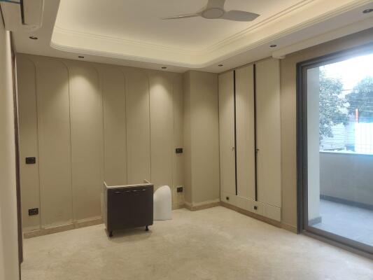 3 BHK Independent Builder Floor in Green Park, Delhi