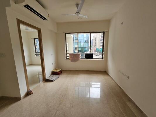 2 BHK Flat in Andheri East, Mumbai