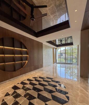 4 BHK Independent Builder Floor in Model Town Phase 2, Delhi