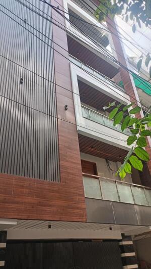 3 BHK Independent Builder Floor in Raju Enclave, Delhi