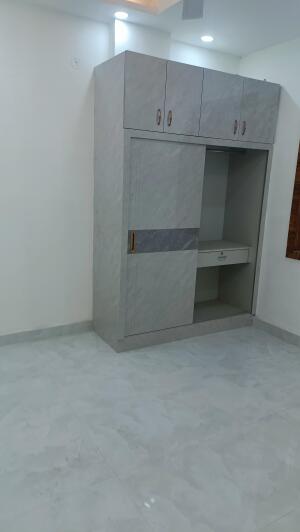 3 BHK Independent Builder Floor in Raju Enclave, Delhi