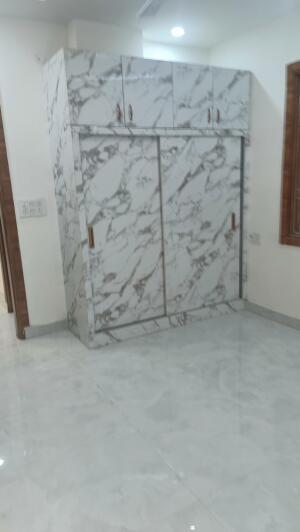 3 BHK Independent Builder Floor in Raju Enclave, Delhi