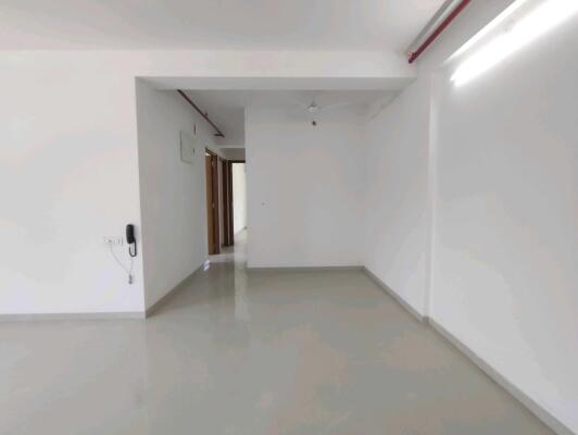 3 BHK Flat in Borivali West, Mumbai
