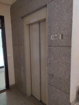 4 BHK Independent Builder Floor in Safdarjung, Delhi