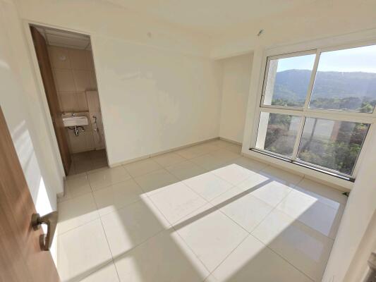 3 BHK Flat in Thane West
