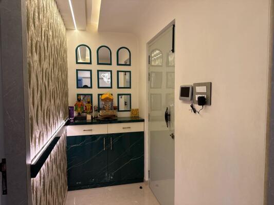 3 BHK Flat in Pokharan Road, Thane West