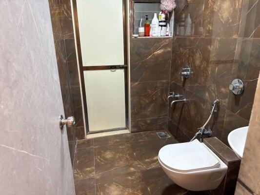 3 BHK Flat in Pokharan Road, Thane West