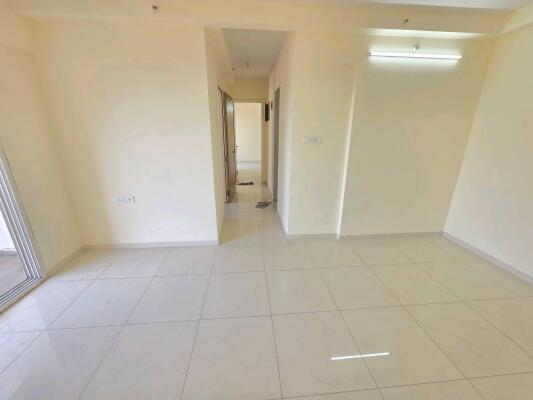 2 BHK Flat in Kasar Vadavali, Thane