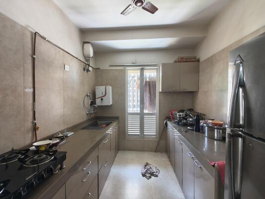 2 BHK Flat in Balkum, Thane
