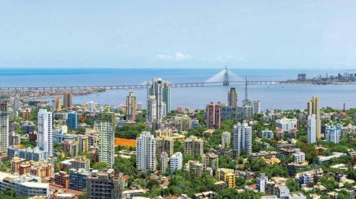 3 BHK Flat in Bandra West, Mumbai