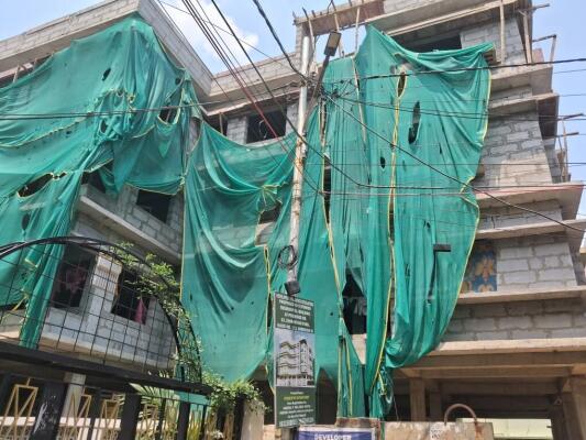 2 BHK Flat in Bansdroni, Kolkata