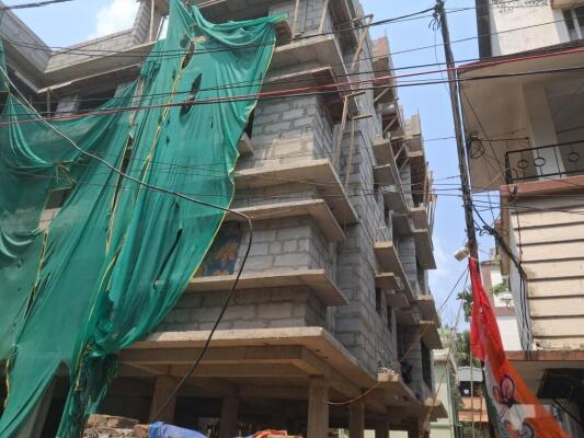 2 BHK Flat in Bansdroni, Kolkata