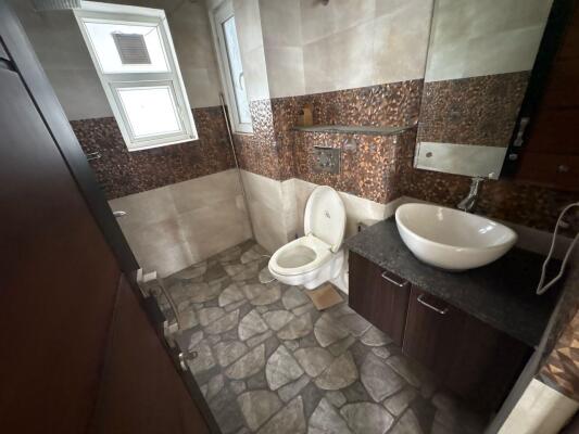 3 BHK Flat in Sector 48, Gurgaon