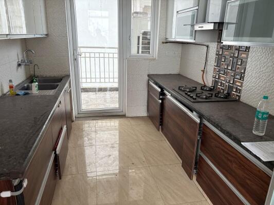 3 BHK Flat in Sector 48, Gurgaon