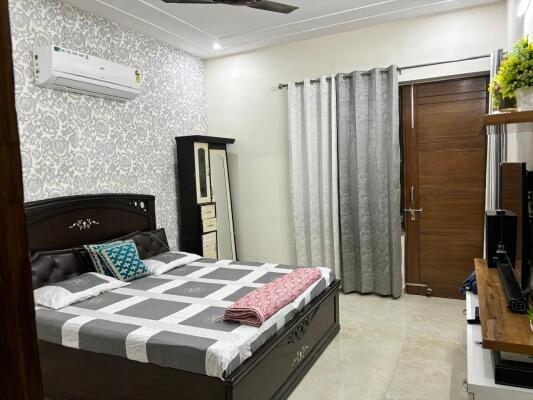 4 Bedroom House in Sector 7, Gurgaon