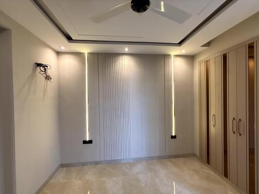3 BHK Builder Floor in Sector 10, Gurgaon