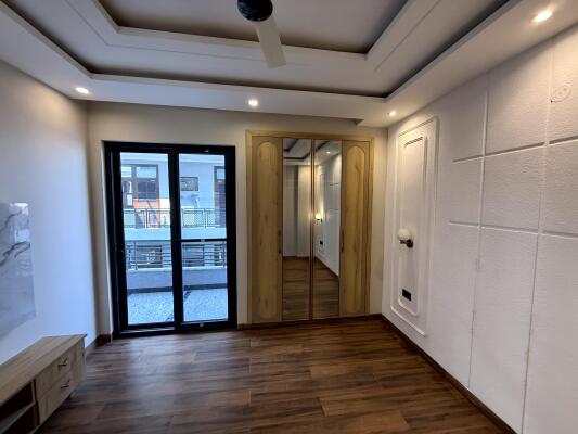 3 BHK Builder Floor in Sector 10, Gurgaon