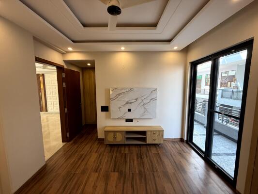3 BHK Builder Floor in Sector 10, Gurgaon