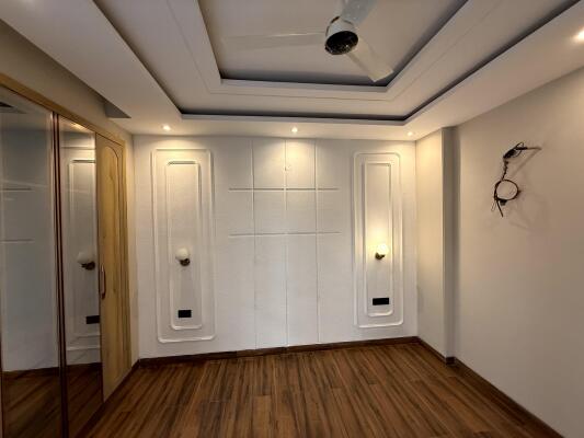 3 BHK Builder Floor in Sector 10, Gurgaon