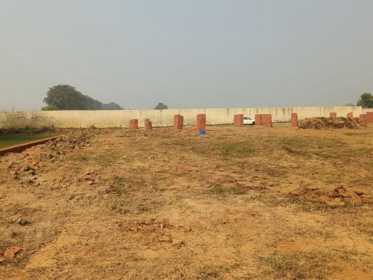 Residential land / Plot in Jewar, Greater Noida