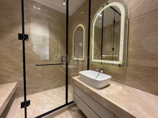 4 BHK Triplex Builder Floor in Greater Kailash, Delhi