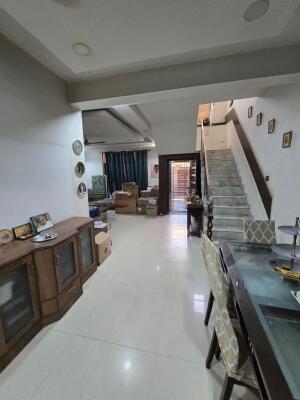 8 Bedroom House in Sector 26, Noida