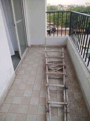 2 BHK Flat in Ahinsa Khand 2, Ghaziabad