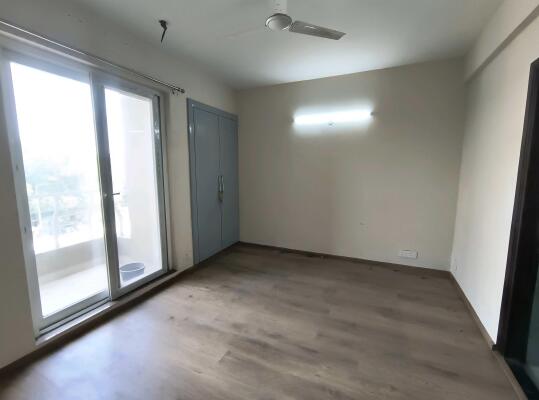 2 BHK Flat in Sector 110, Noida