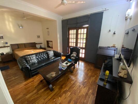 4 Bedroom House in Sector 39, Noida
